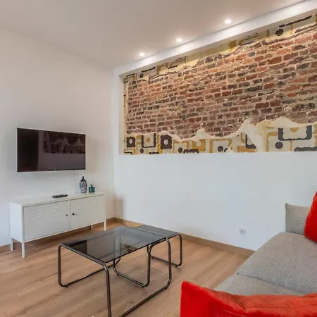 Avec Parking, Vieux Appartement Rijsel